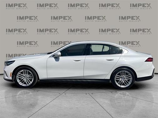 2025 BMW 530 i