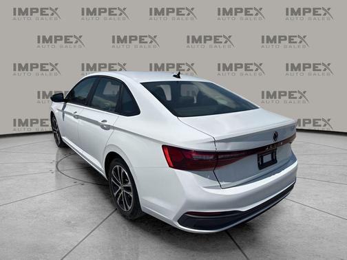 Pure White 2025 Volkswagen Jetta 1.5T Sport