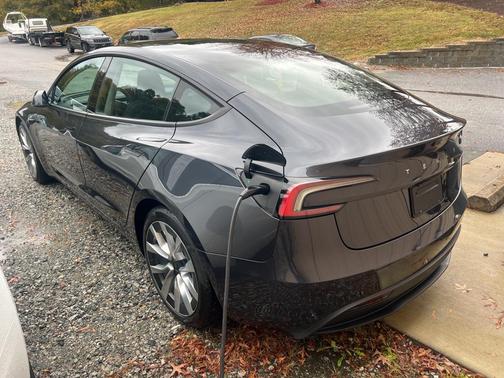 2024 Tesla Model 3 Long Range