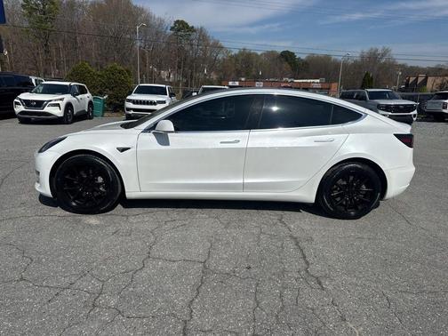 2020 Tesla Model 3 Standard Range Plus