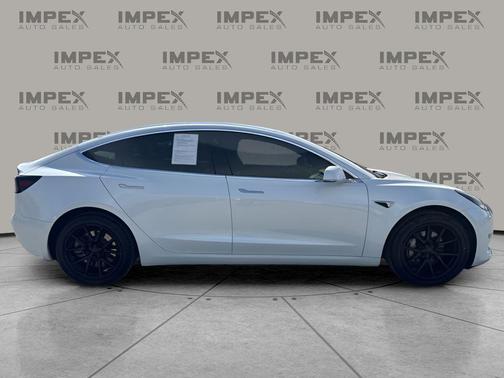 2020 Tesla Model 3 Standard Range Plus