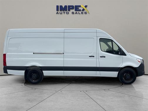 2025 Mercedes-Benz Sprinter 2500 High Roof