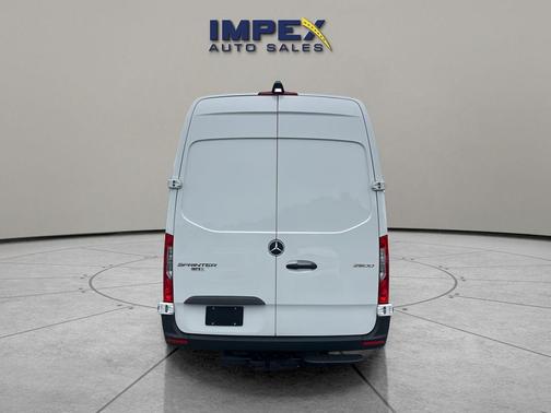 2025 Mercedes-Benz Sprinter 2500 High Roof