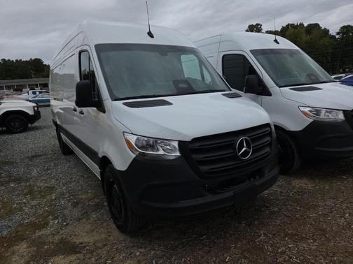 2025 Mercedes-Benz Sprinter 2500 High Roof