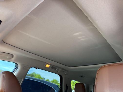 2023 Nissan Pathfinder Platinum 4WD