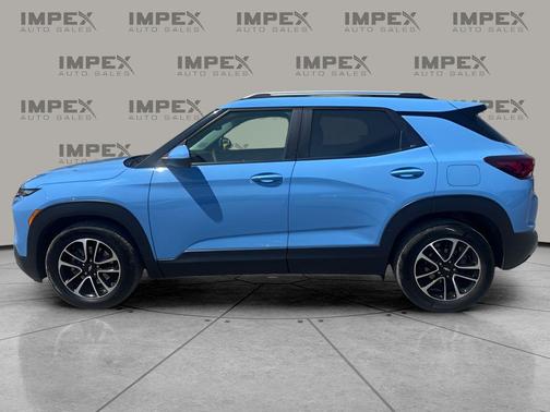 Fountain Blue 2024 Chevrolet Trailblazer LT