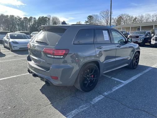 Photo 5 of 42 of 2020 Jeep Grand Cherokee SRT