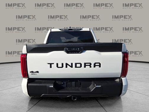 2022 Toyota Tundra SR5