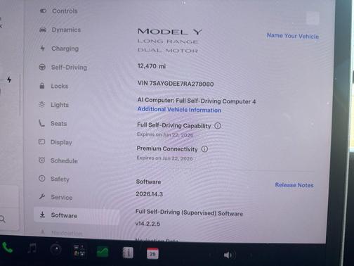 Pearl White Multi-Coat 2024 Tesla Model Y Long Range Dual Motor All-Wheel Drive