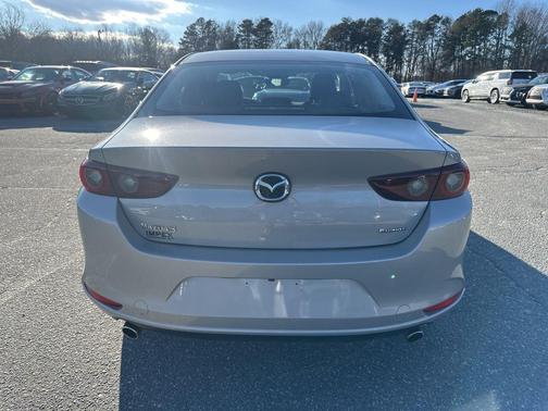 2025 Mazda Mazda3 FWD w/Preferred Package