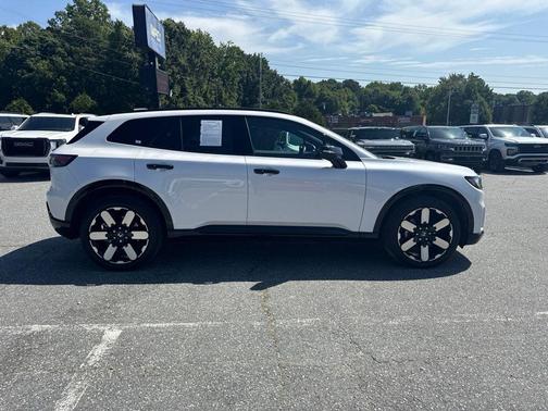 Snowfall Pearl 2025 Honda Prologue Elite
