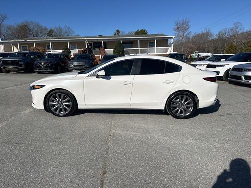 2024 Mazda Mazda3 FWD w/Preferred Package