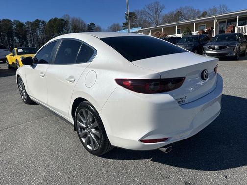 2024 Mazda Mazda3 FWD w/Preferred Package