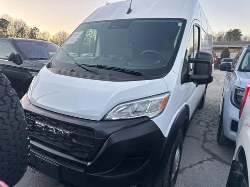 2025 RAM ProMaster 2500 Tradesman