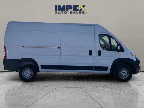2025 RAM ProMaster 2500 Tradesman