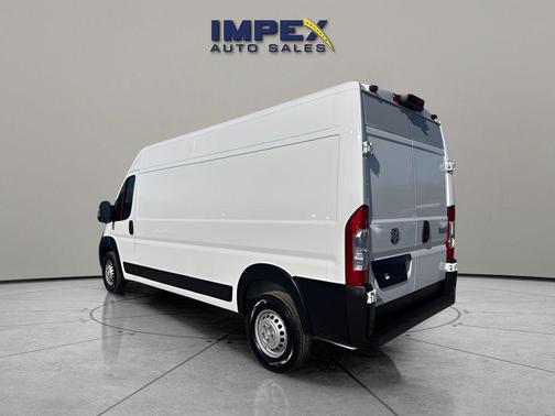 2025 RAM ProMaster 2500 Tradesman