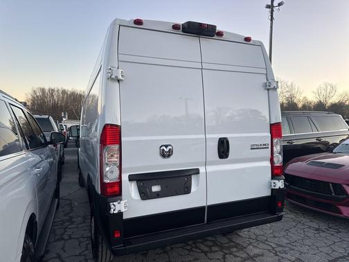 2025 RAM ProMaster 2500 Tradesman