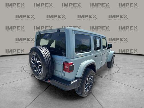 Earl Clearcoat 2024 Jeep Wrangler 4-Door Sahara 4x4
