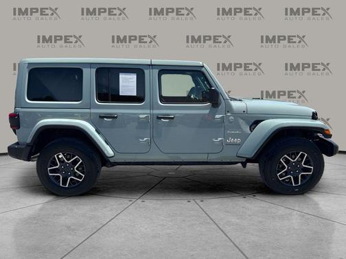 Earl Clearcoat 2024 Jeep Wrangler 4-Door Sahara 4x4