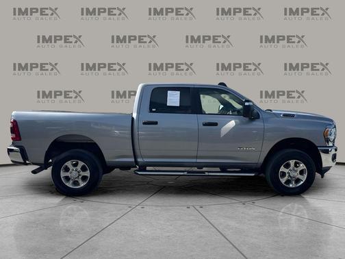 Billet Silver Metallic Clearcoat 2024 RAM 2500 Big Horn Crew Cab 4x4 6'4' Box