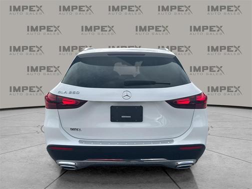 2025 Mercedes-Benz GLA 250 4MATIC