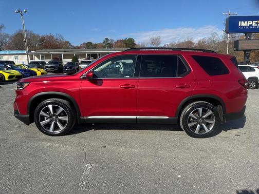 2023 Honda Pilot AWD Elite