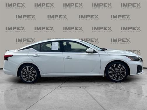 2023 Nissan Altima 2.5 SL