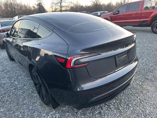 2024 Tesla Model 3 Long Range