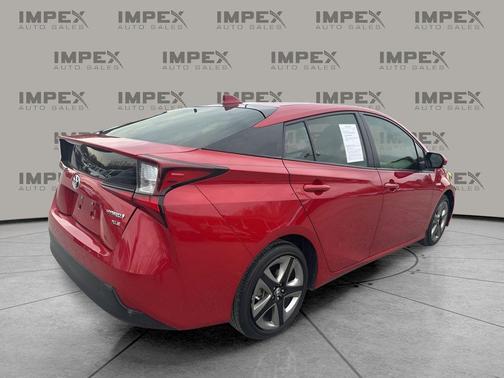 2022 Toyota Prius XLE