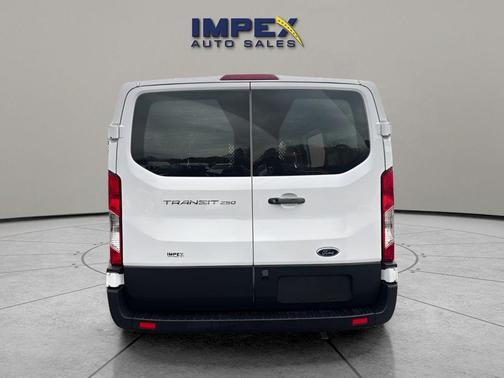 2024 Ford Transit-250 Base