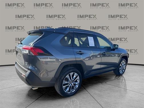 2019 Toyota RAV4 XLE Premium
