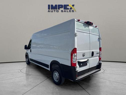 Bright White Clearcoat 2026 RAM ProMaster 2500 Tradesman