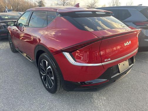 2024 Kia EV6 Wind