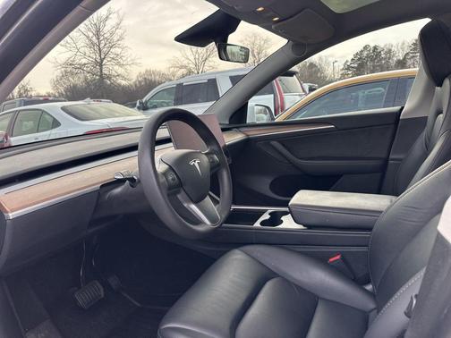 2023 Tesla Model Y Long Range Dual Motor All-Wheel Drive