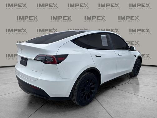 2023 Tesla Model Y Long Range Dual Motor All-Wheel Drive
