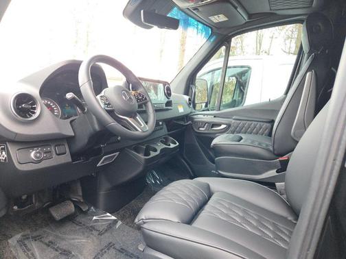 2024 Mercedes-Benz Sprinter 3500XD High Roof