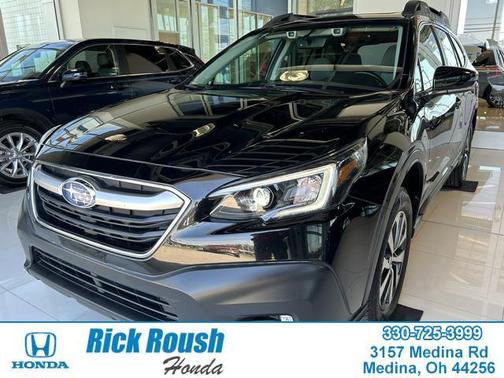 Crystal Black Silica 2020 Subaru Outback Premium