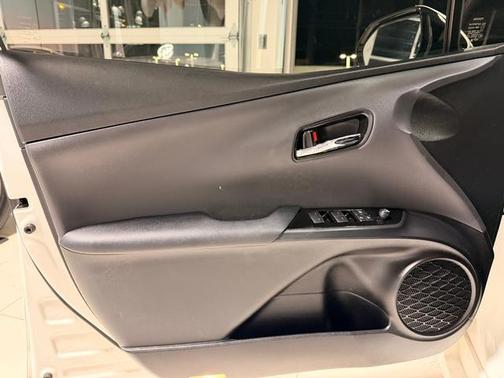 2020 Toyota Prius LE