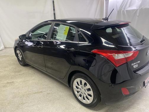 2016 Hyundai Elantra GT Base