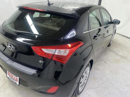 2016 Hyundai Elantra GT Base