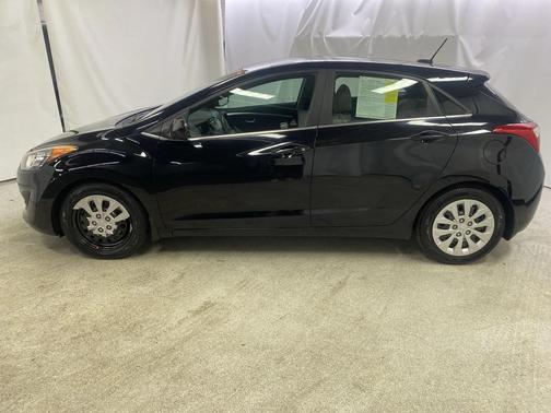 2016 Hyundai Elantra GT Base
