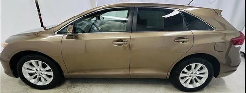 2013 Toyota Venza LE