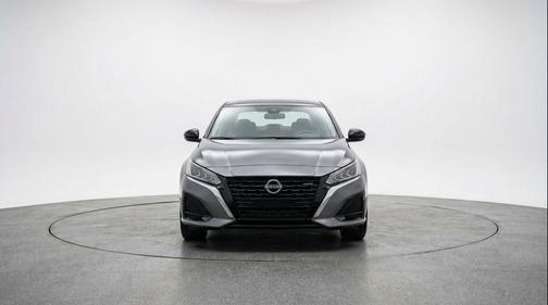 Gun Metallic 2025 Nissan Altima SV FWD