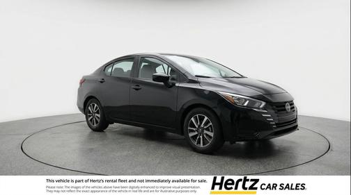 Super Black 2025 Nissan Versa 1.6 SV