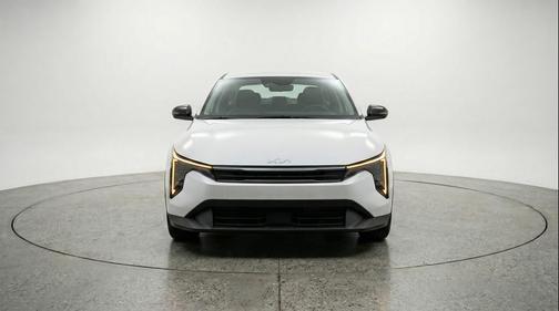 Snow White Pearl 2025 Kia K4 LXS