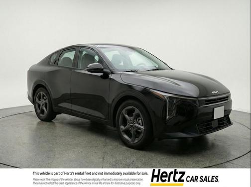 Aurora Black Pearl 2025 Kia K4 LXS