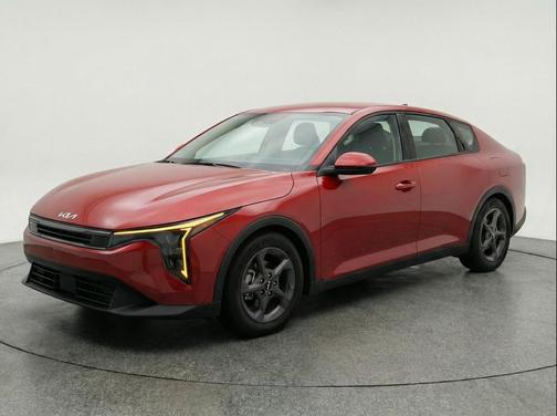 Currant Red 2025 Kia K4 LXS