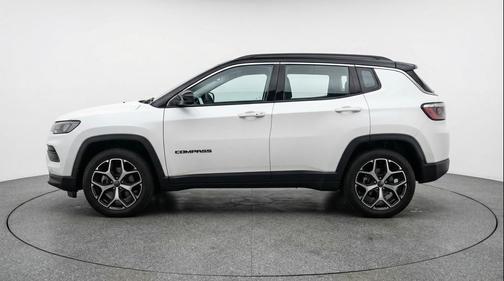 Bright White Clearcoat 2025 Jeep Compass Limited