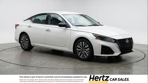 Glacier White 2025 Nissan Altima SV FWD