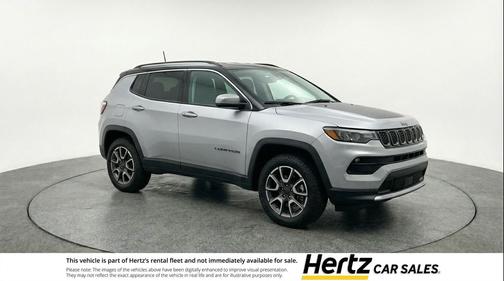 Silver Zynith Metallic Clearcoat 2025 Jeep Compass Trailhawk